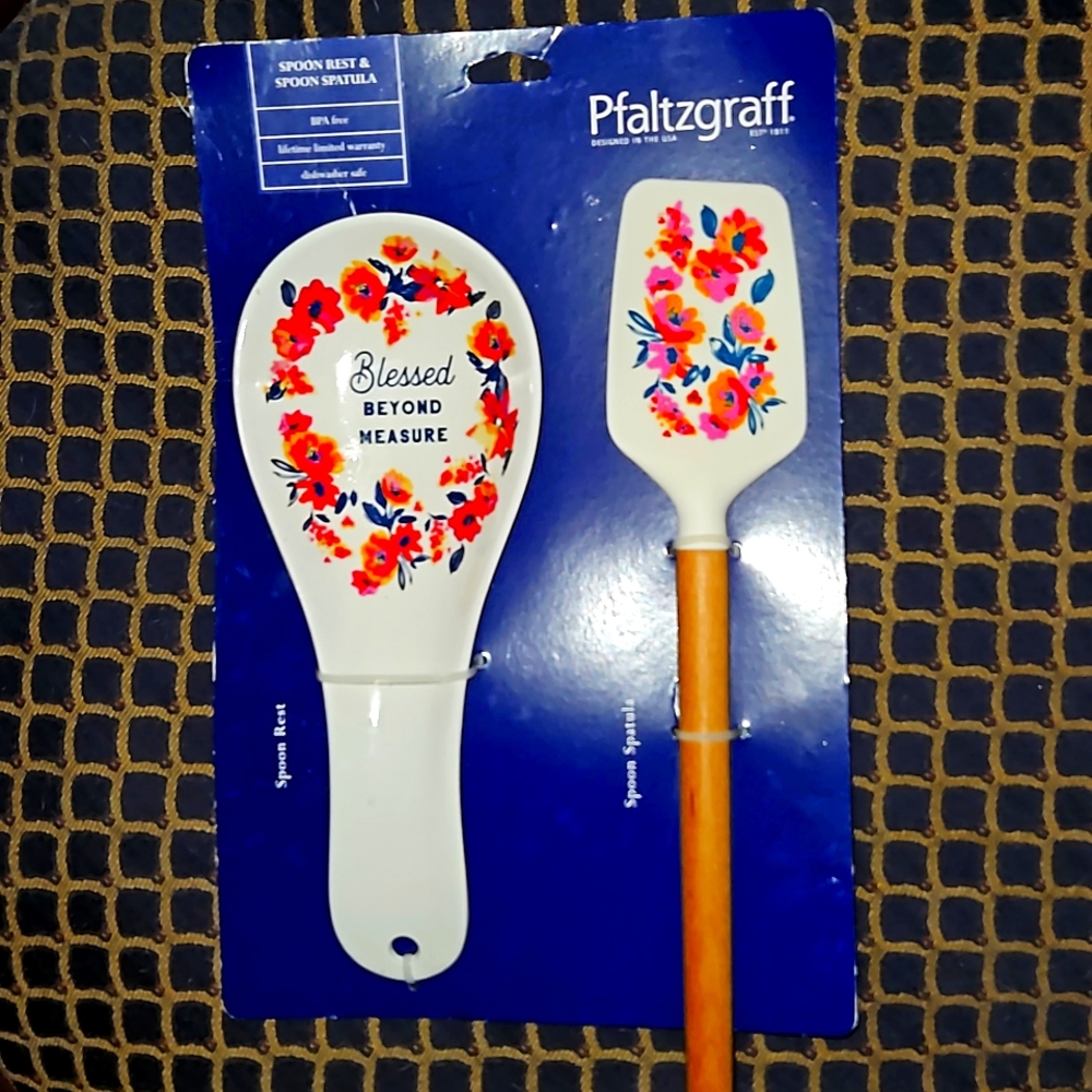Pfaltzgraff Spoon Rest & Spoon Spatula